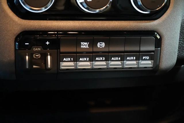 2027 Ram 3500 Chassis Cab Tradesman