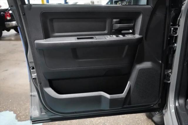 2027 Ram 3500 Chassis Cab Tradesman