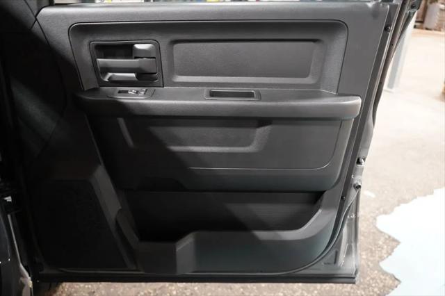 2027 Ram 3500 Chassis Cab Tradesman