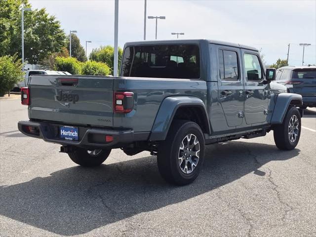 2026 Jeep Gladiator GLADIATOR SAHARA 4X4