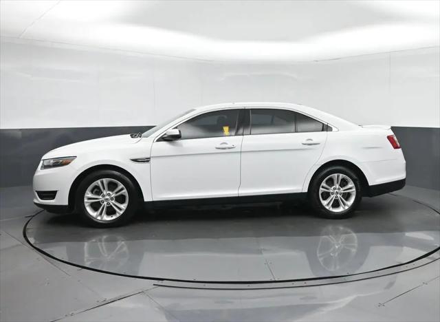 2018 Ford Taurus SEL