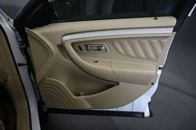 2018 Ford Taurus SEL
