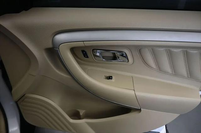 2018 Ford Taurus SEL
