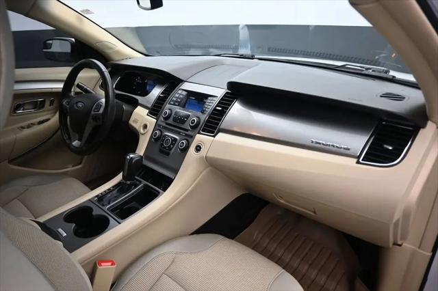 2018 Ford Taurus SEL
