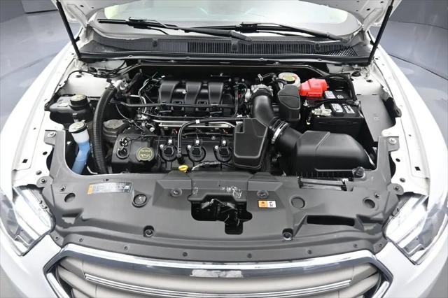 2018 Ford Taurus SEL
