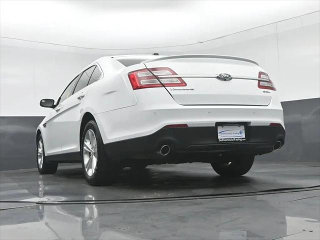 2018 Ford Taurus SEL