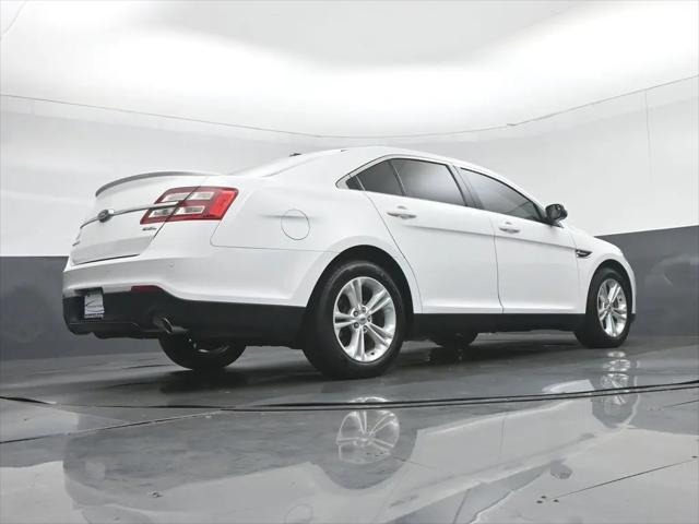 2018 Ford Taurus SEL