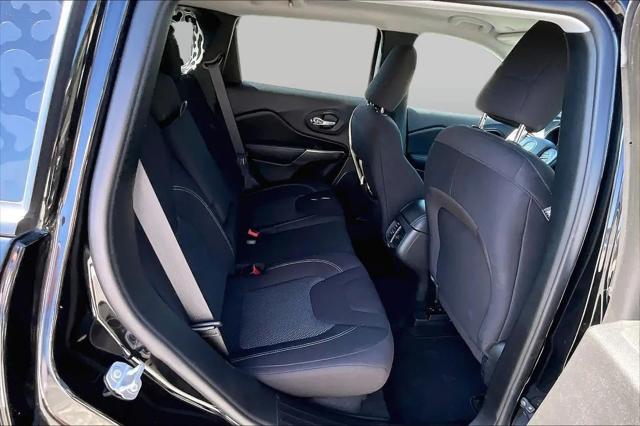 2021 Jeep Cherokee Latitude FWD