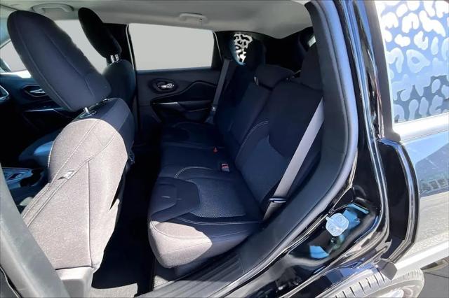 2021 Jeep Cherokee Latitude FWD