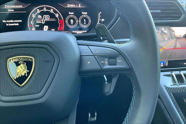 2023 Lamborghini Urus Performante