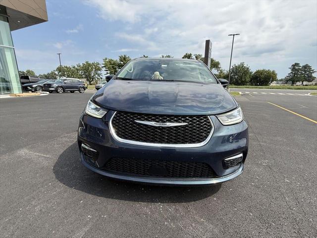 2021 Chrysler Pacifica Touring L 2021 Chrysler Pacifica Touring L