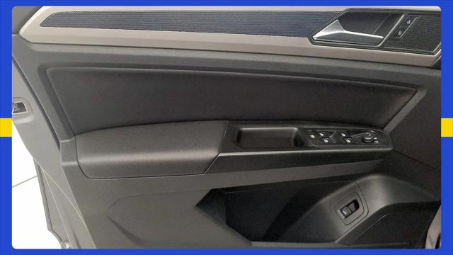2021 Volkswagen Atlas 3.6L V6 SE w/Technology R-Line