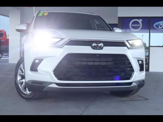 2024 Toyota Grand Highlander Limited for sale in Orlando, FL