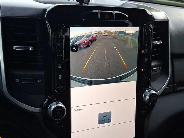 2022 Ram 1500 Big Horn Quad Cab 4x4 64 Box