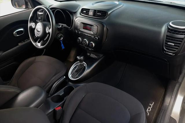 2015 Kia Soul Base