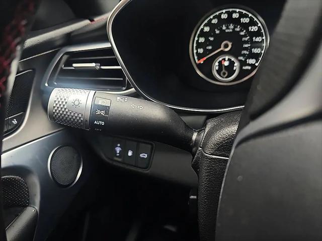 2025 Genesis G70 3.3T RWD Sport Advanced