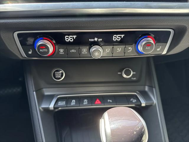 2023 Audi Q3 Premium Plus 45 TFSI S line quattro Tiptronic