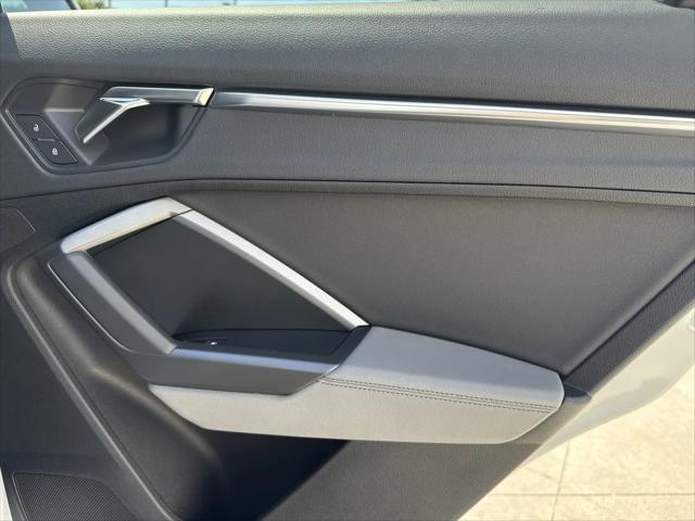 2023 Audi Q3 Premium Plus 45 TFSI S line quattro Tiptronic