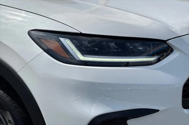 2027 Honda HR-V LX 2WD