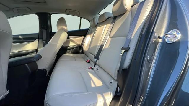 2023 Mazda Mazda3 2.5 S Preferred