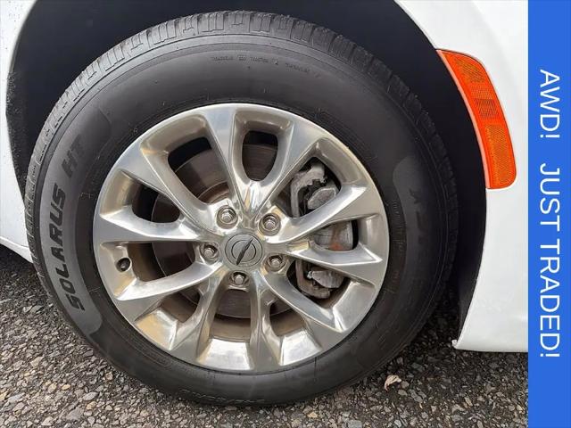 2022 Chrysler Pacifica Touring L AWD