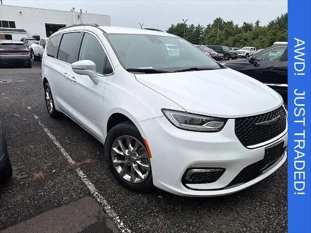 2022 Chrysler Pacifica Touring L AWD