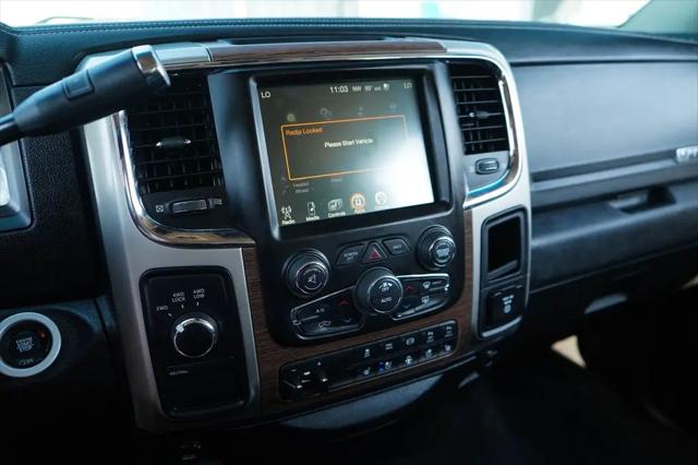 2017 Ram 3500 Laramie Crew Cab 4x4 8 Box