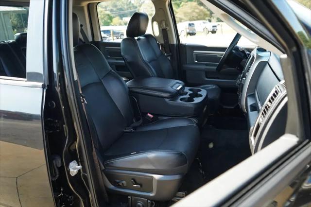 2017 Ram 3500 Laramie Crew Cab 4x4 8 Box
