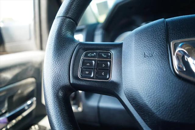 2017 Ram 3500 Laramie Crew Cab 4x4 8 Box