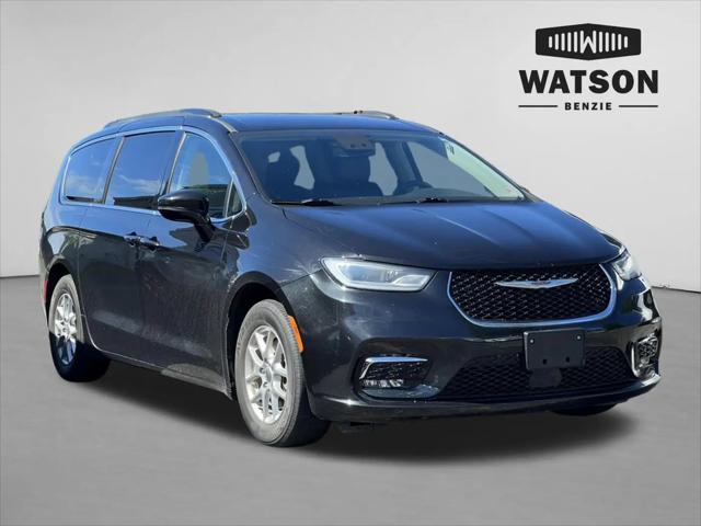 2022 Chrysler Pacifica Touring L for sale in Benzonia, MI
