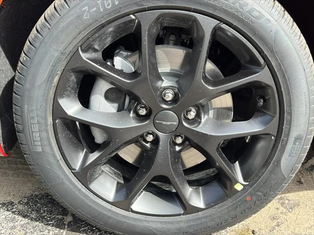 2027 Chrysler Pacifica Select AWD