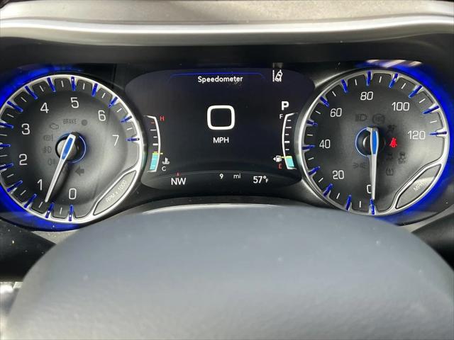 2027 Chrysler Pacifica Select AWD
