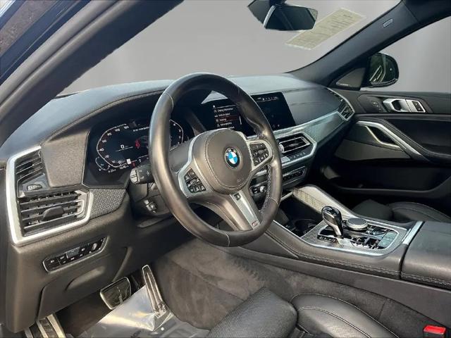 2021 BMW X6 M50i