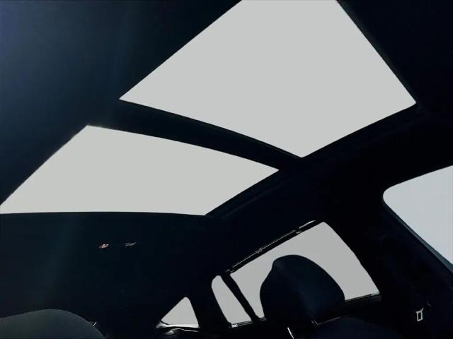 2021 BMW X6 M50i