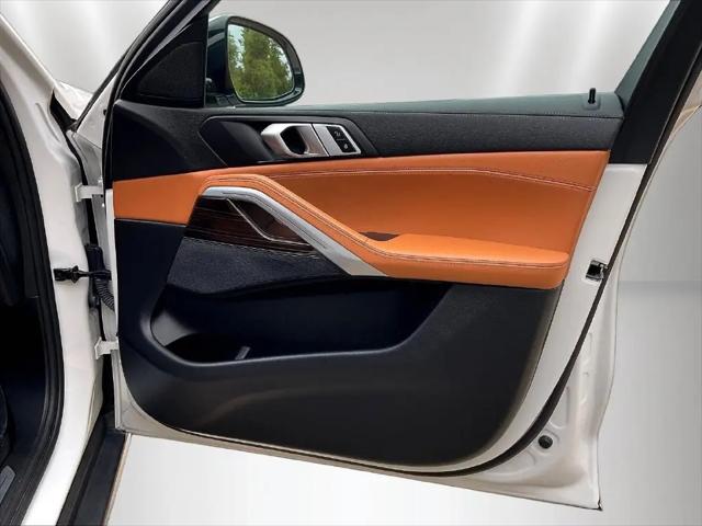 2021 BMW X6 xDrive40i