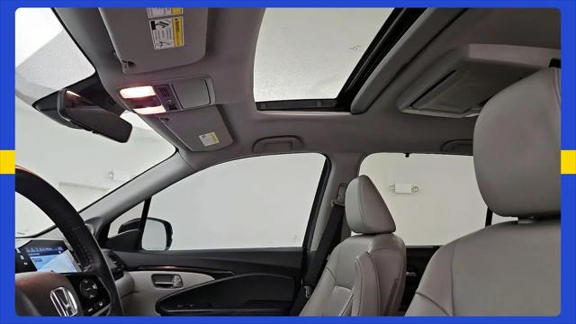 2021 Honda Pilot 2WD Touring 8 Passenger