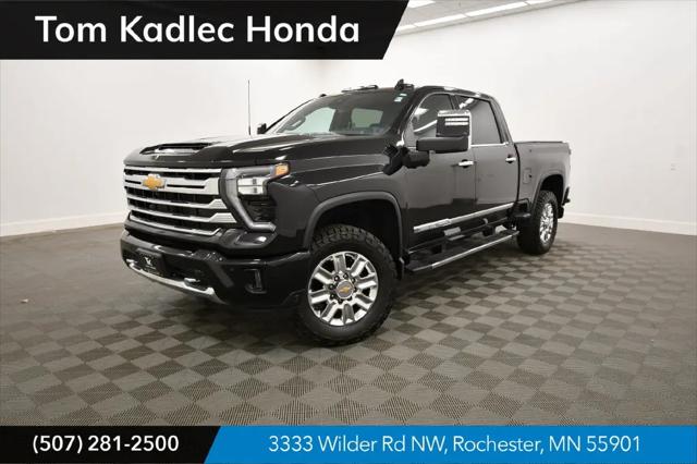 2024 Chevrolet Silverado 3500HD 4WD Crew Cab Standard Bed High Country for sale in Rochester, MN