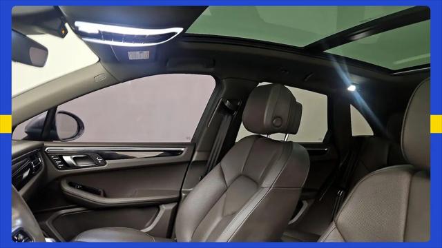 2021 Porsche Macan Macan