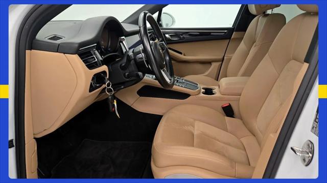 2020 Porsche Macan Macan