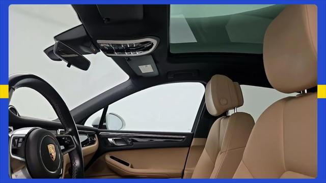2020 Porsche Macan Macan