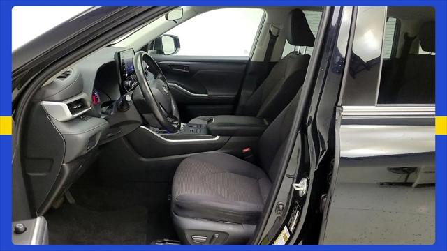2021 Toyota Highlander LE