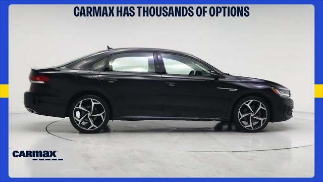 2021 Volkswagen Passat 2.0T R-Line