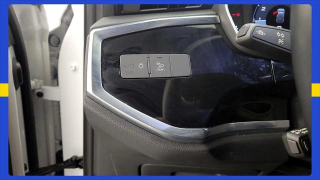 2024 Audi Q3 Premium 45 TFSI S line quattro Tiptronic