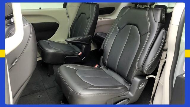2024 Chrysler Pacifica Touring L AWD