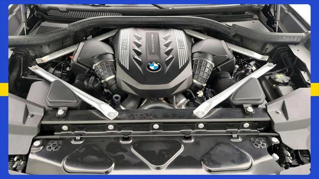2022 BMW X5 M50i