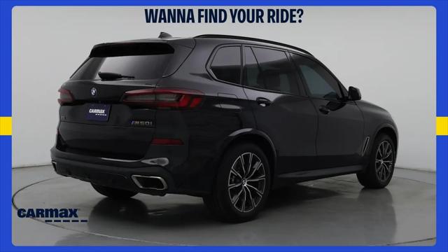 2022 BMW X5 M50i