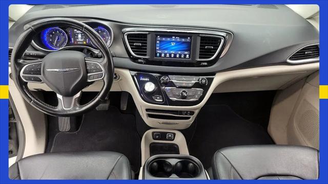 2020 Chrysler Pacifica Touring L