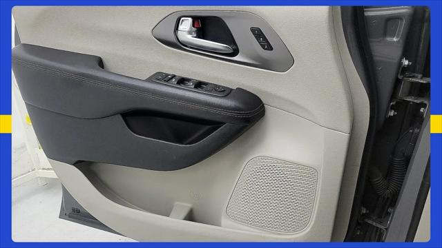 2020 Chrysler Pacifica Touring L