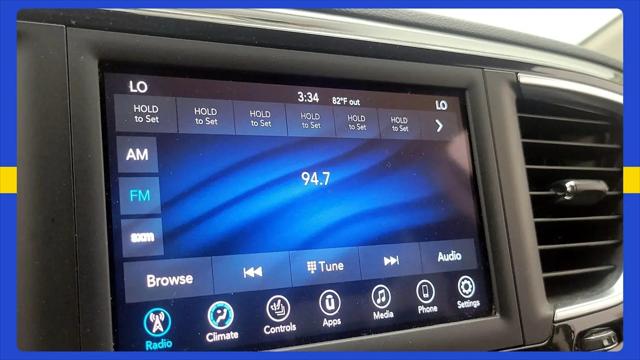 2020 Chrysler Pacifica Touring L