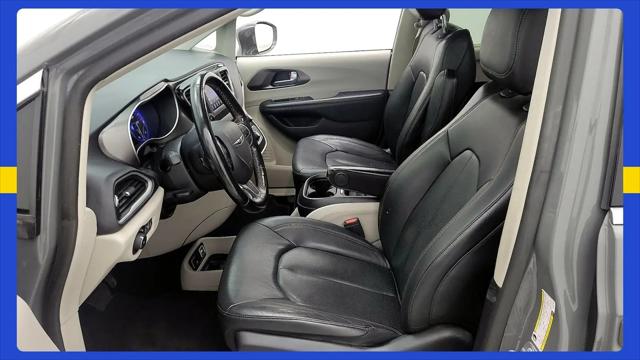 2020 Chrysler Pacifica Touring L